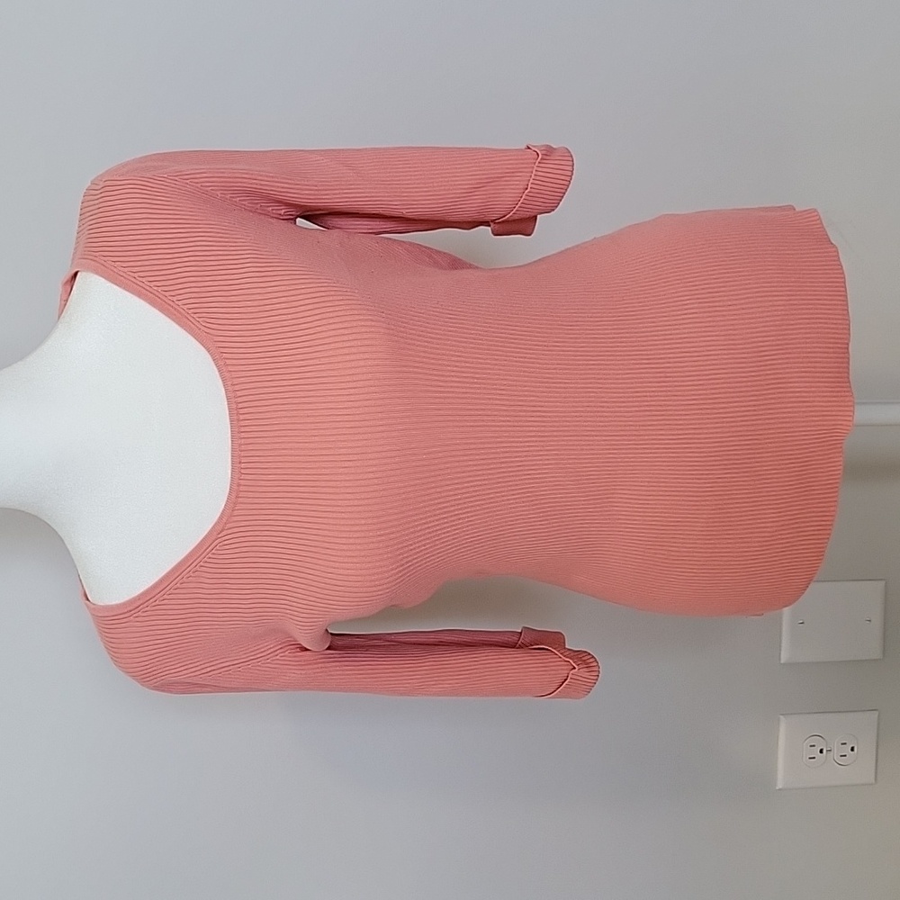 Adrienne Vittadini Women's Coral Scoop neck, Sweater Top, Size M